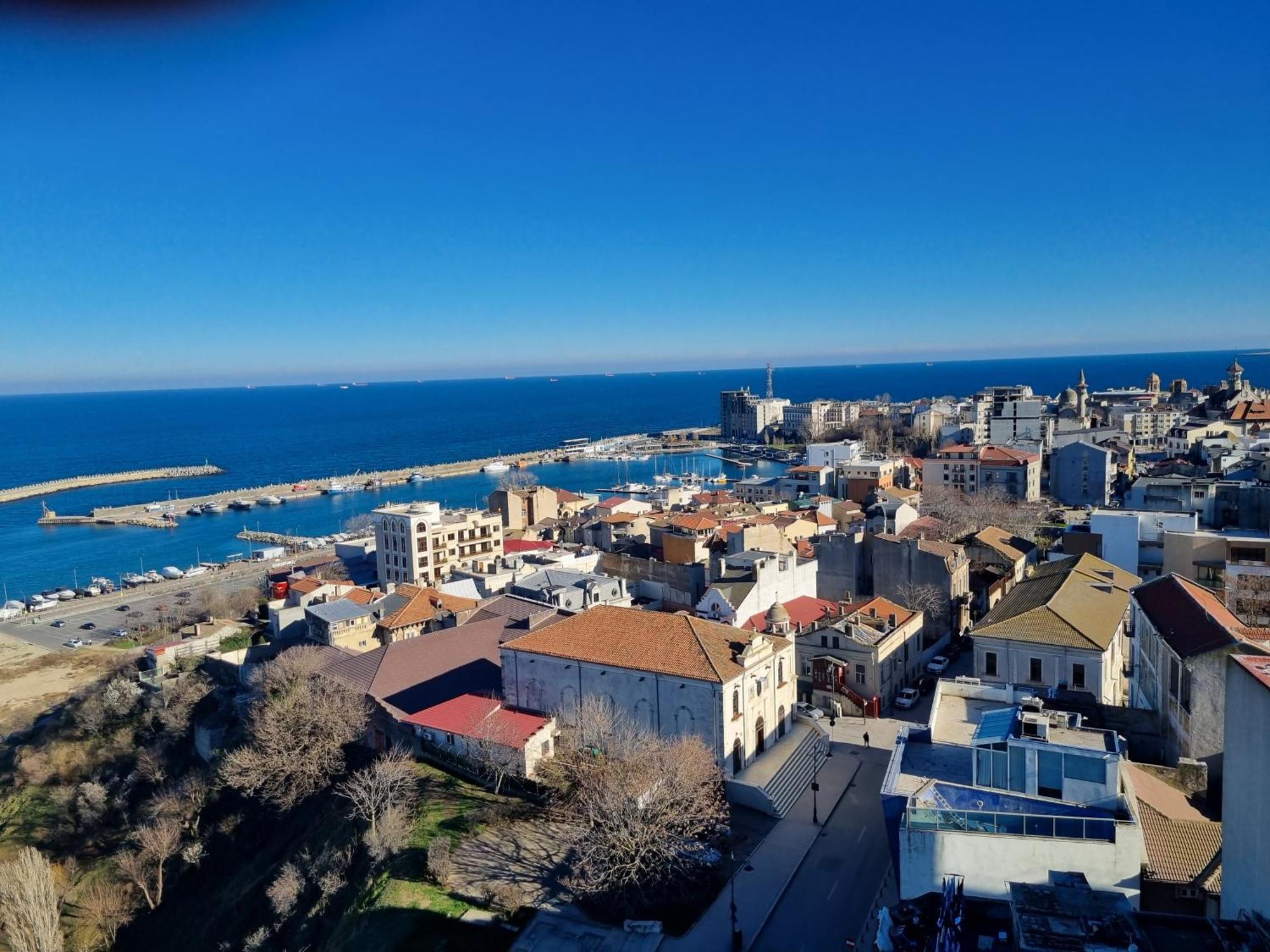 Seaview Residence Constanta Exterior photo