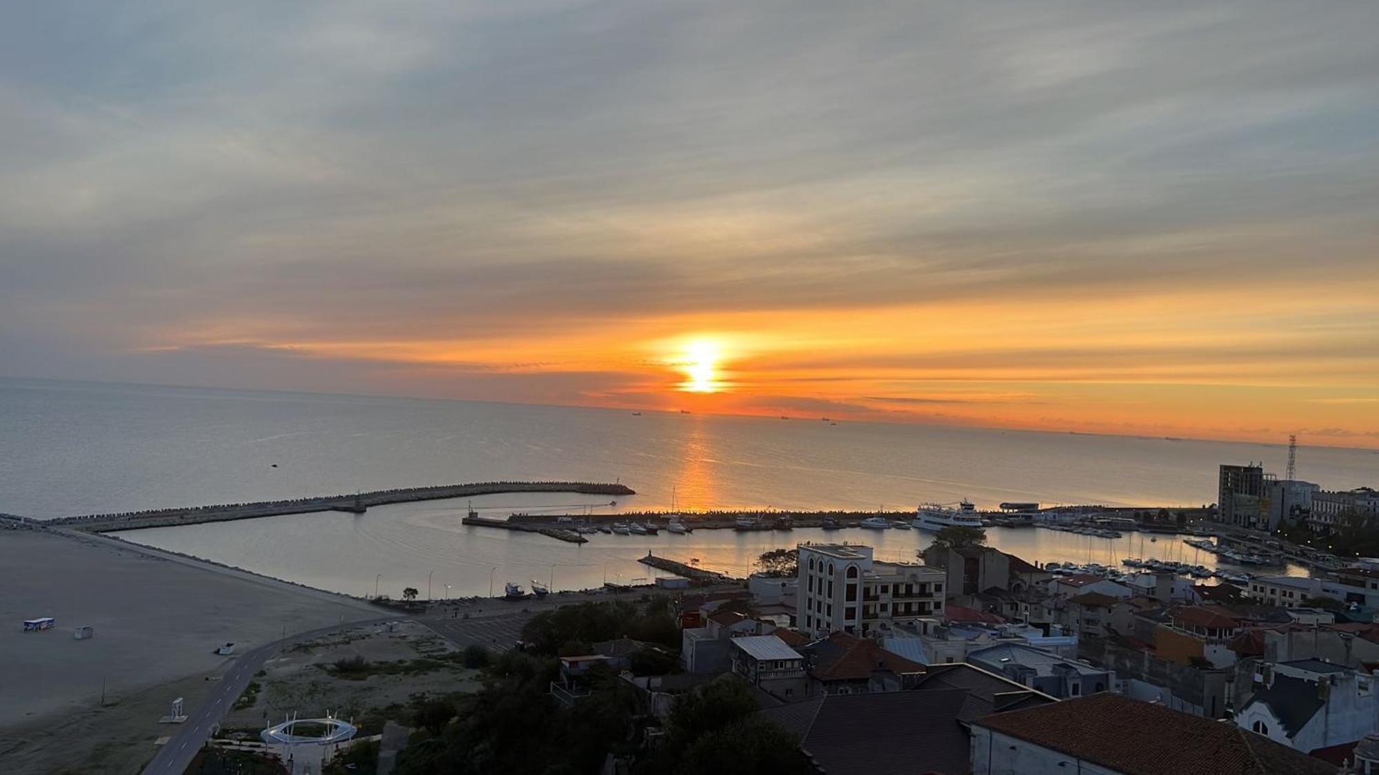 Seaview Residence Constanta Exterior photo